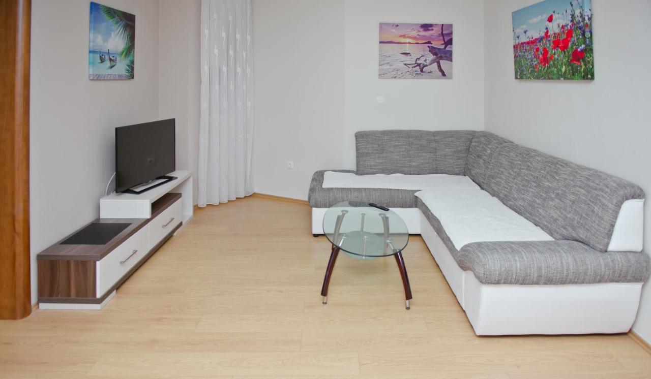 Apartments Domane Nenad Neum Exterior foto